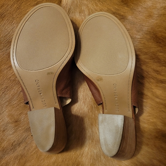 Lucky Brand block heel,  leather sandal - Picture 5 of 7